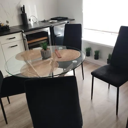 Apartament Eye Of The Tiger. W Centrum Mragowa. *